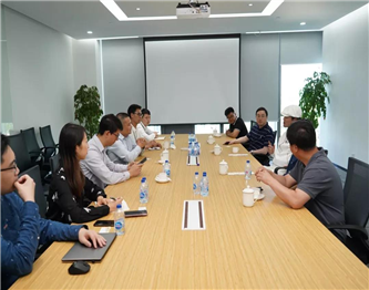 中视科华一行来访中船邮轮